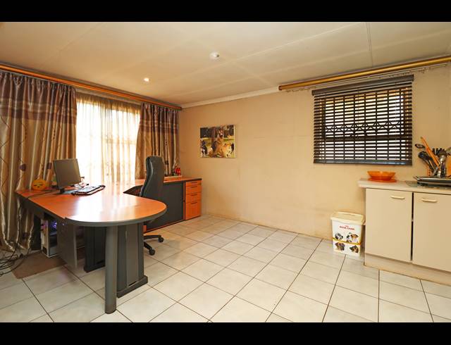 3 BEDROOM HOUSE FOR SALE IN ALLEN'S NEK